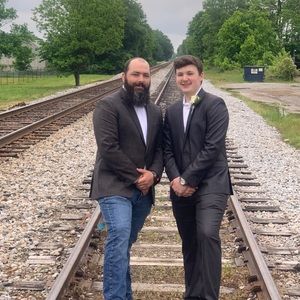 Meet your Posher, Hunter